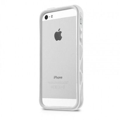 Itskins Venum 2.0 Bumper White для iPhone 5/5S Itskins Venum 2.0 White - противоударный бампер для Iphone 5 и 5S, изготовленный из прочного полиуретана и силикона. Он обеспечивает максимальную защиту вашего смартфона,  плотно прилегает и в тоже время обеспечивает легкий доступ ко всем кнопкам устройства.