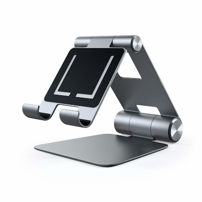 Satechi R1 Aluminum Multi-Angle Tablet Stand - Подставка для планшетов и ноутбуков до 13&quot; Обновленная подставка Satechi R1 Aluminum Multi-Angle Tablet Stand поможет быстро установить Ваше мобильное устройство или планшет для удобного просмотра. Изготовленные из твердого алюминия, поддерживающие ручки R1 обрамлены резиной, чтобы избежать скольжения Вашего планшета.