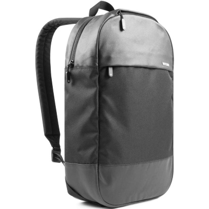 Рюкзак Incase Campus Exclusive Compact Backpack Рюкзак Incase Campus Exclusive Compact Backpack - это удобный аксессуар, который с легкостью вмещает одежду, ручки, бутылку с водой, планшет, а также ноутбук диагональю до 15".